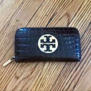 Tory Burch Brown Leather Wallet w/ Gold Hardware
